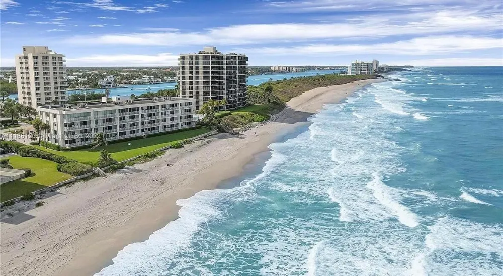 350 S Beach Road #401 Tequesta, FL 33469