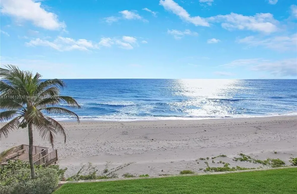 350 S Beach Road #401 Tequesta, FL 33469