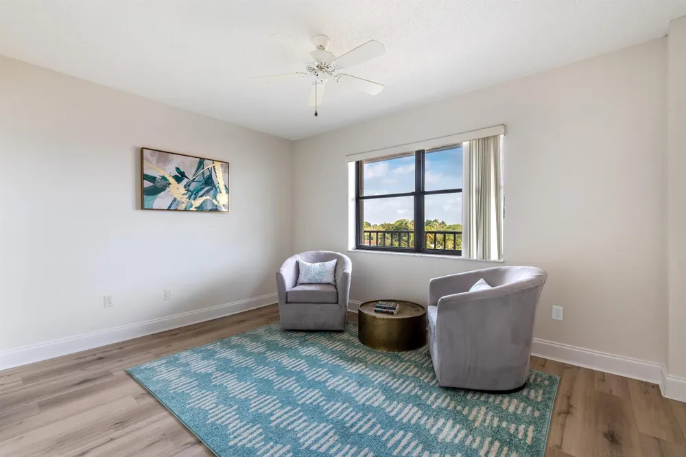 896 Federal Highway #527 Lantana, FL 33462
