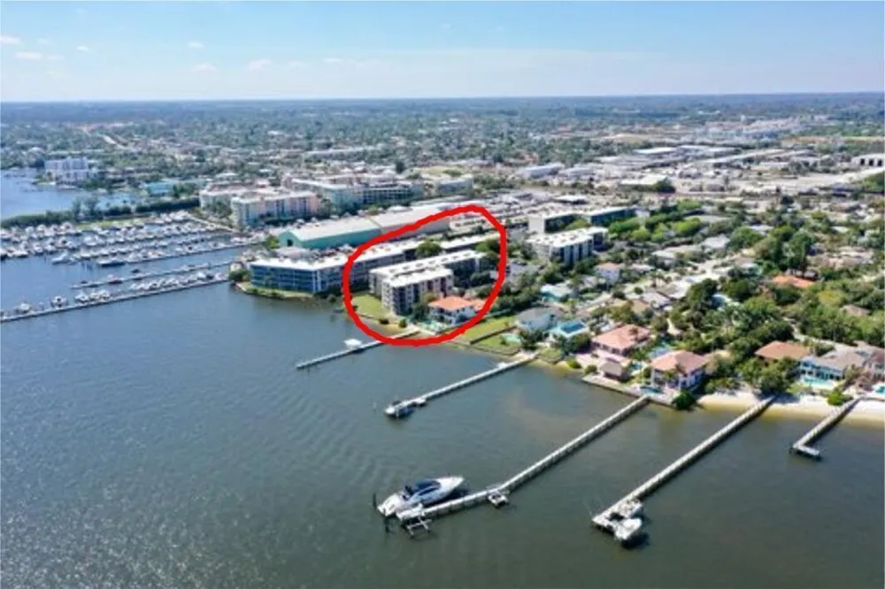 896 Federal Highway #527 Lantana, FL 33462