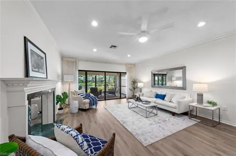 405 Arbor Lake Drive #4-103