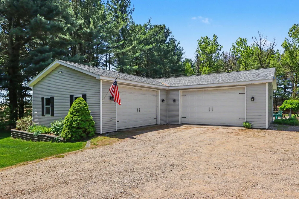 6985 12th Street Alamo Township, MI 49009