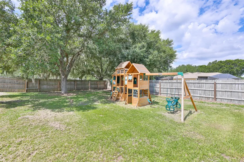 10234 BLOOMFIELD HILLS DRIVE Seffner, FL 33584