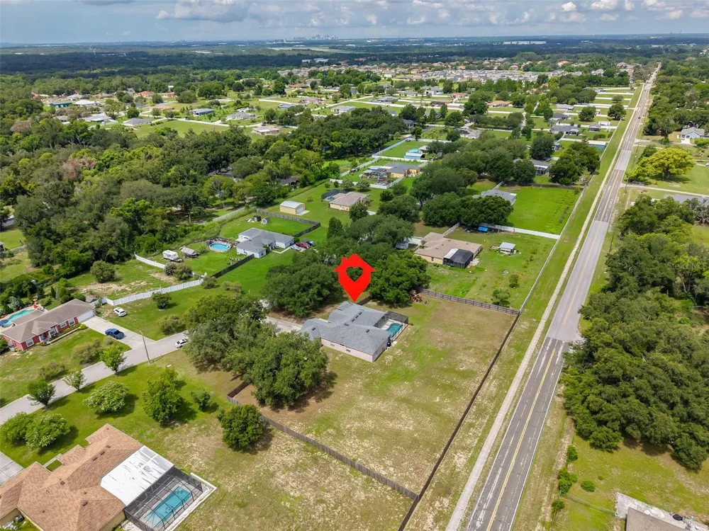 10234 BLOOMFIELD HILLS DRIVE Seffner, FL 33584