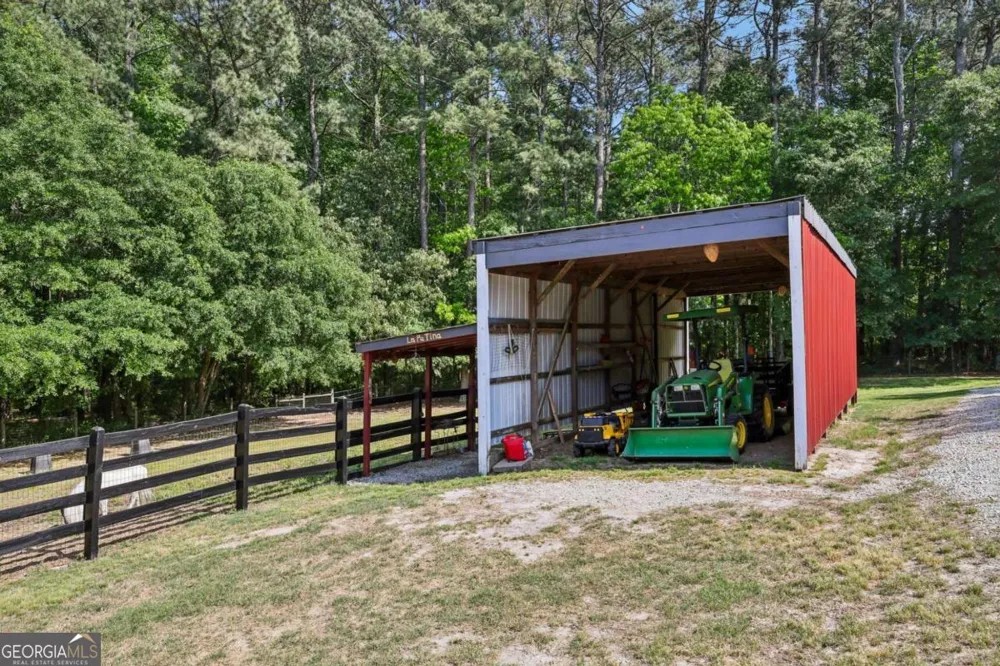 2670 Camp Mitchell RD Grayson, GA 30017