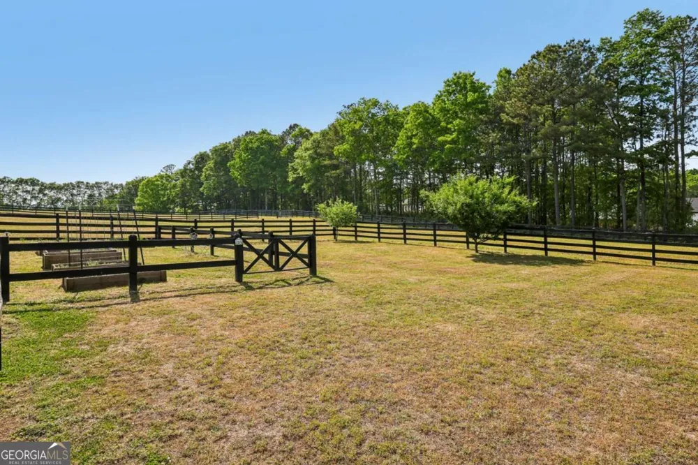 2670 Camp Mitchell RD Grayson, GA 30017