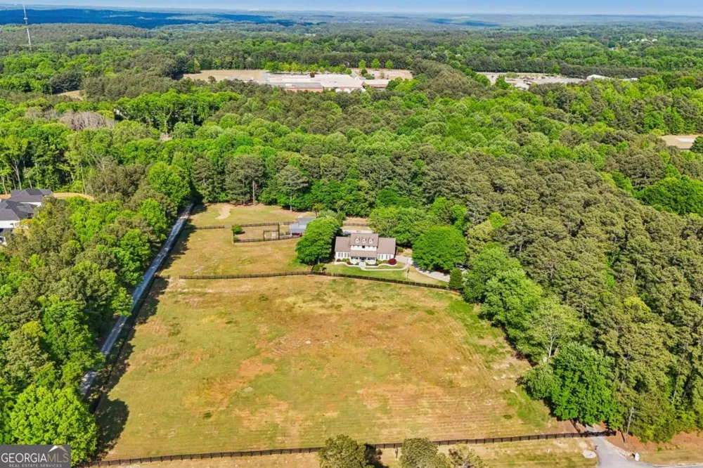 2670 Camp Mitchell RD Grayson, GA 30017