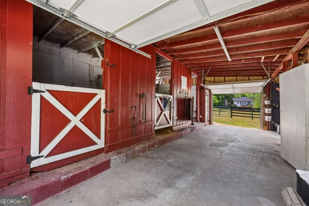 2670 Camp Mitchell RD Grayson, GA 30017