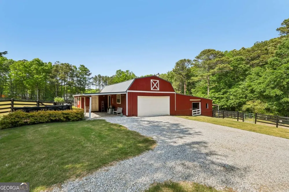2670 Camp Mitchell RD Grayson, GA 30017