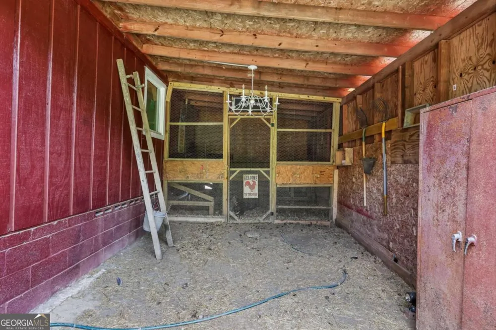 2670 Camp Mitchell RD Grayson, GA 30017