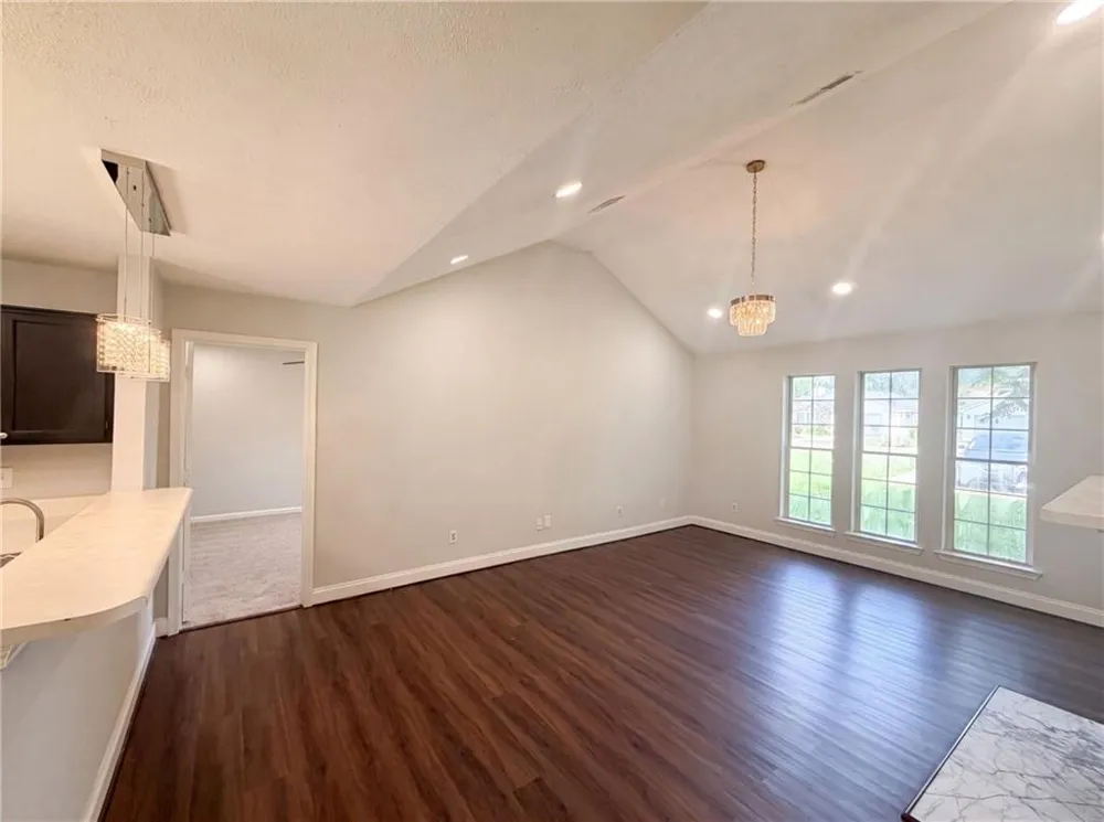 2 Ember Way Cartersville, GA 30120