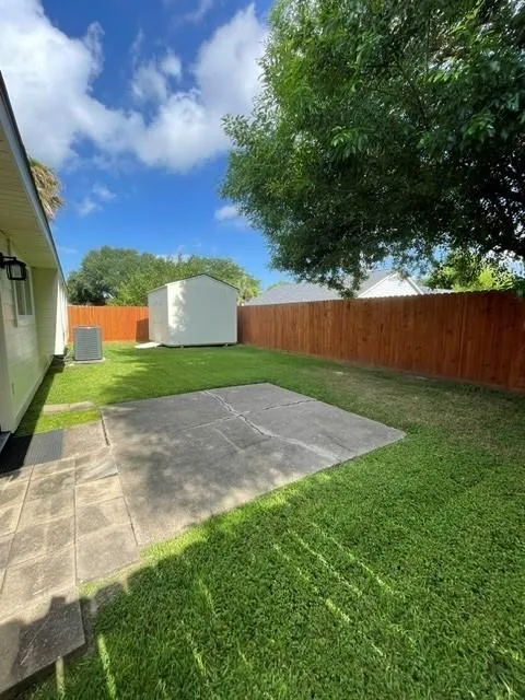 10923 Birch Drive La Porte, TX 77571