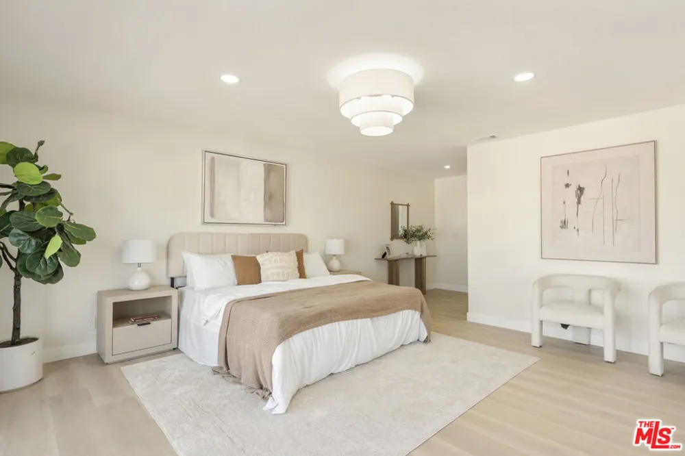 1747 Wollacott Street Redondo Beach, CA 90278
