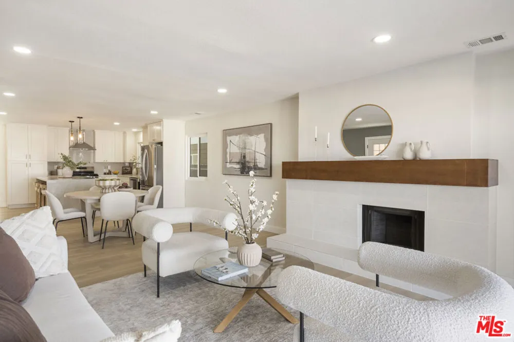 1747 Wollacott Street Redondo Beach, CA 90278