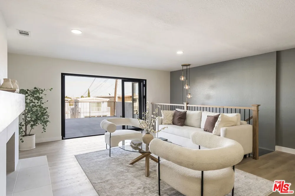1747 Wollacott Street Redondo Beach, CA 90278