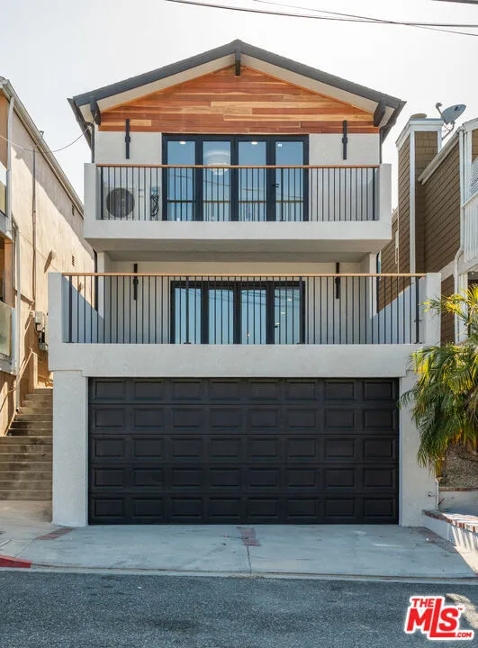 1747 Wollacott Street Redondo Beach, CA 90278