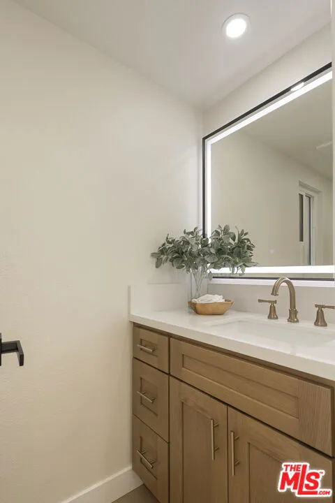 1747 Wollacott Street Redondo Beach, CA 90278