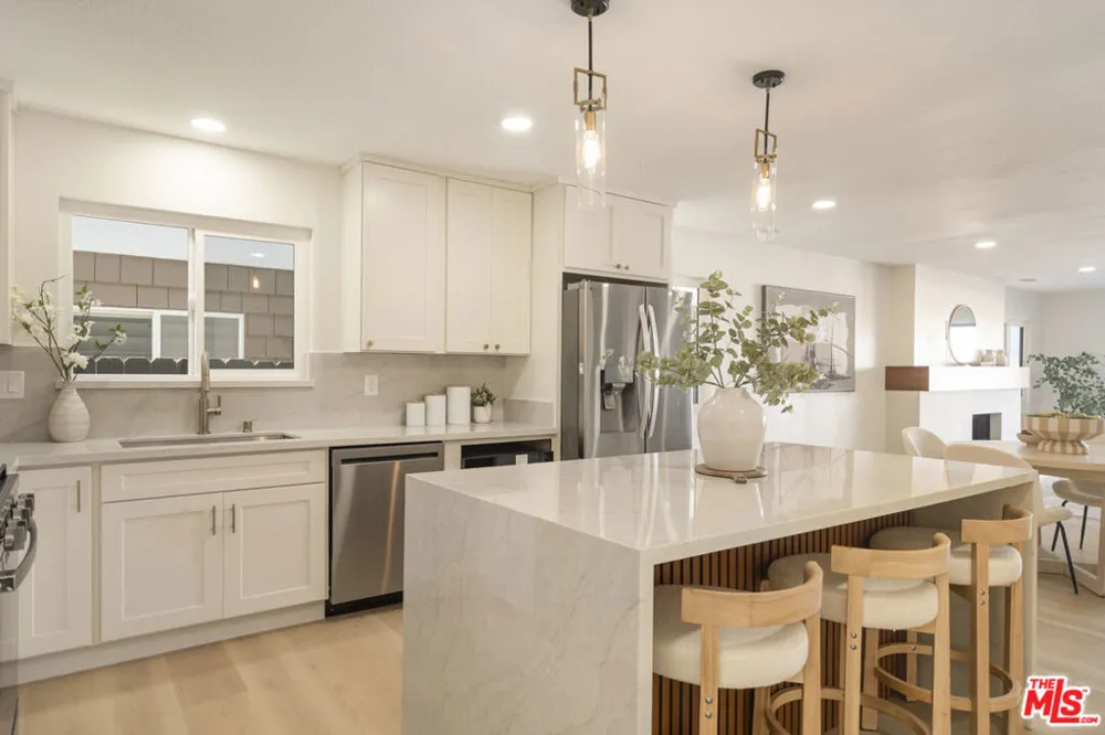 1747 Wollacott Street Redondo Beach, CA 90278