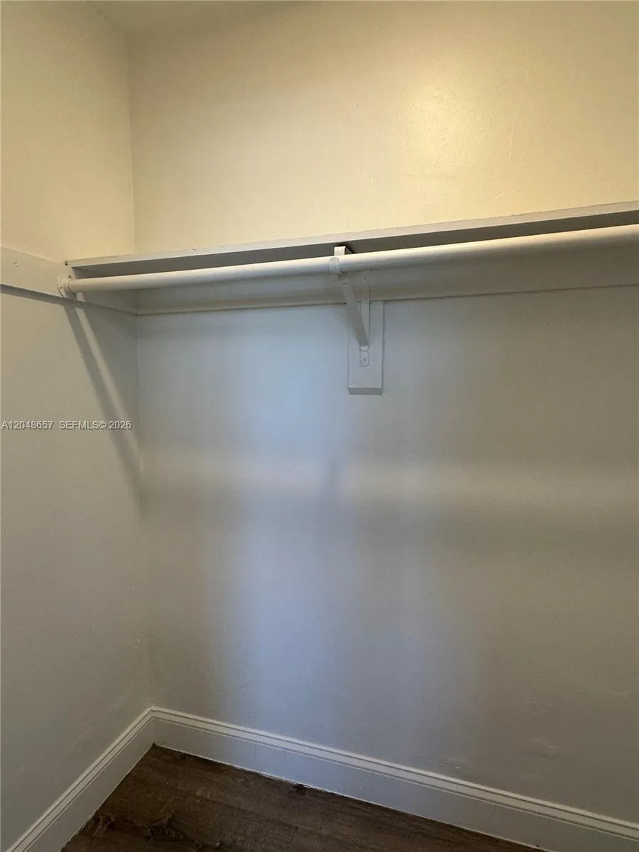 2401 NW 9th Ave #3 Wilton Manors, FL 33311