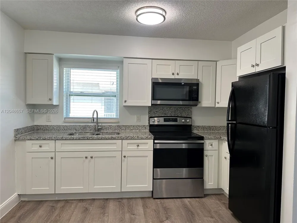 2401 NW 9th Ave #3 Wilton Manors, FL 33311