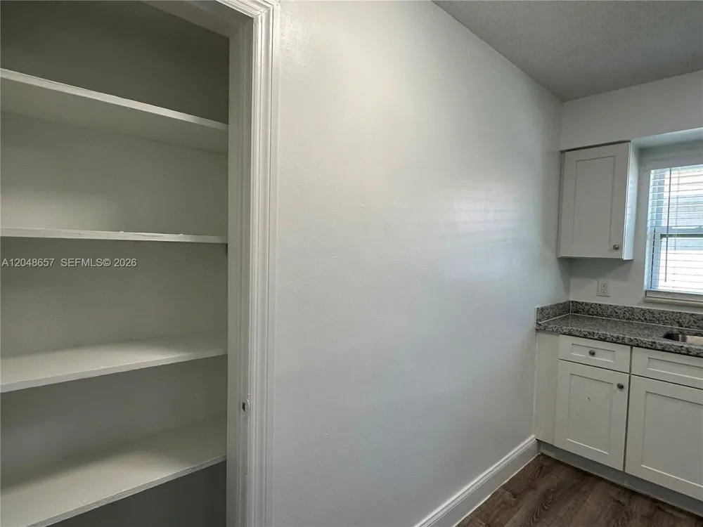 2401 NW 9th Ave #3 Wilton Manors, FL 33311