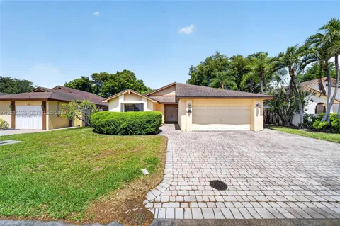5212 SW 151st Pl
