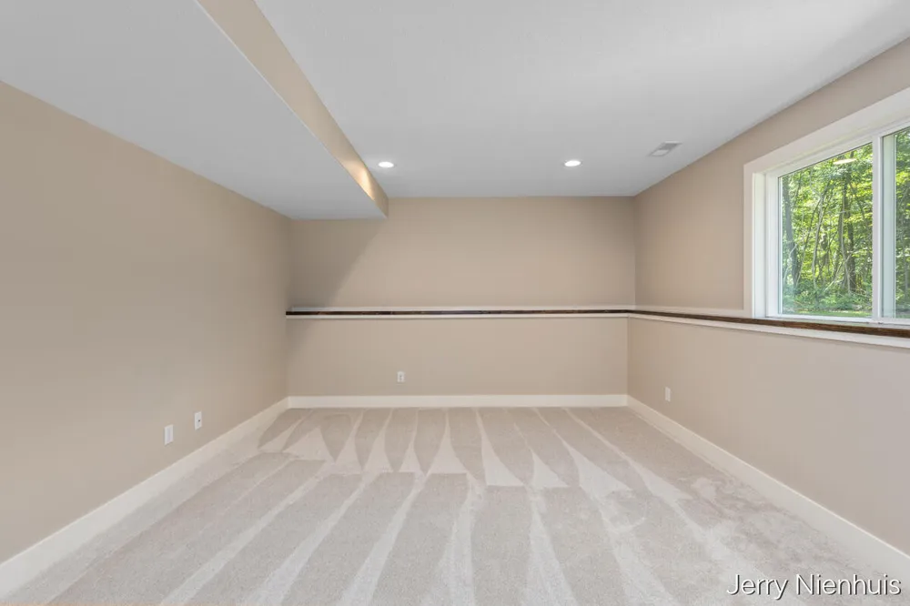 912 Blueberry Pine Court #35 Allegan, MI 49010