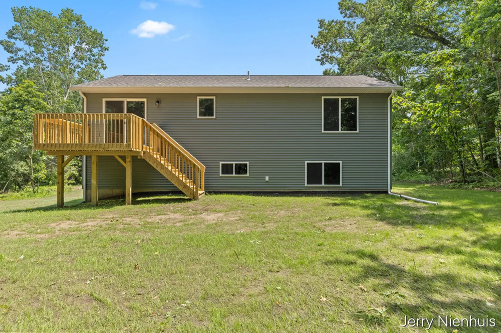 912 Blueberry Pine Court #35 Allegan, MI 49010