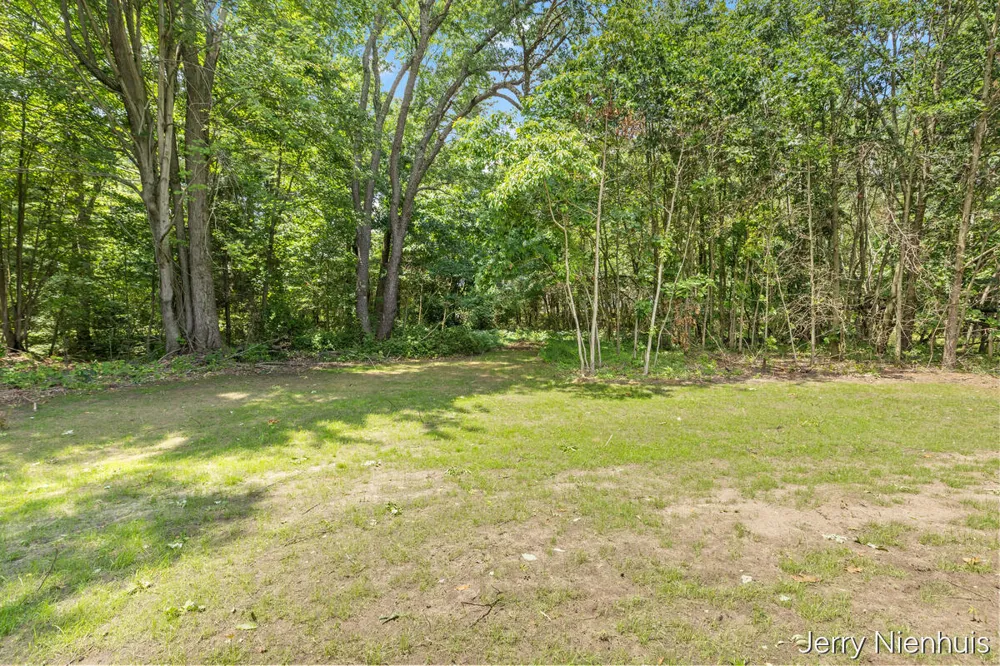 912 Blueberry Pine Court #35 Allegan, MI 49010