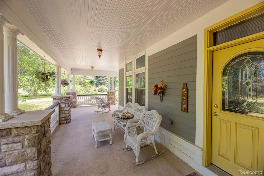 3839 Shamrock Drive Oregon Township, MI 48446