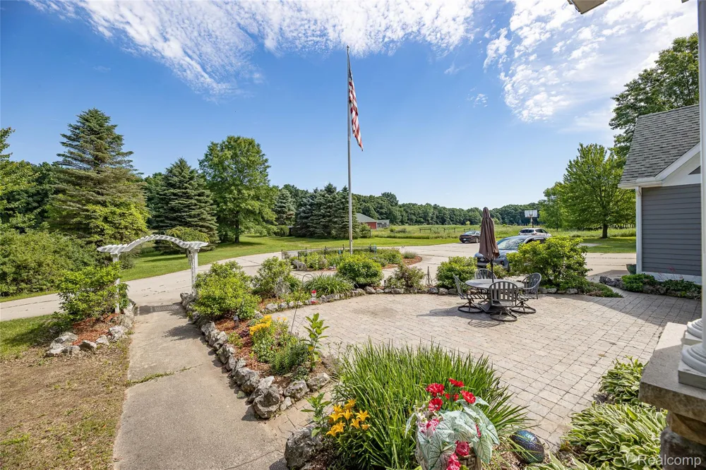 3839 Shamrock Drive Oregon Township, MI 48446