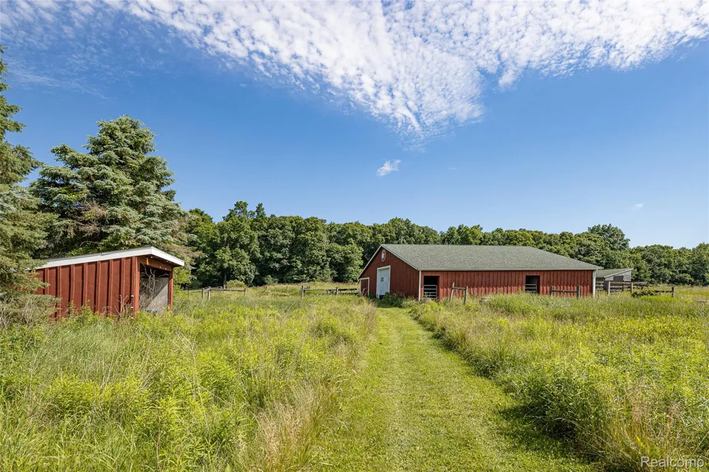 3839 Shamrock Drive Oregon Township, MI 48446
