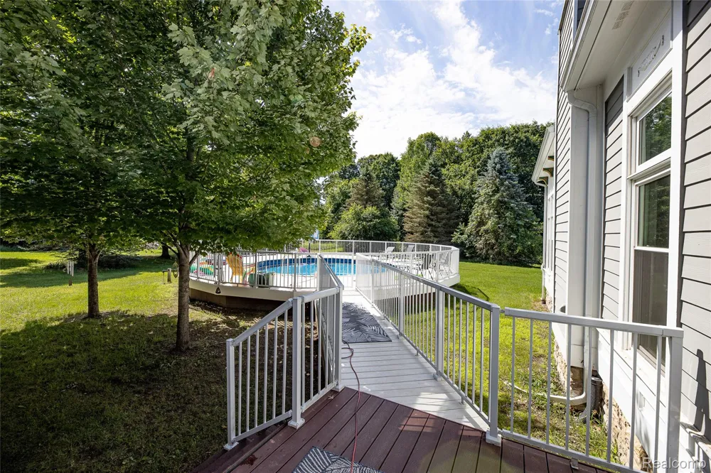3839 Shamrock Drive Oregon Township, MI 48446