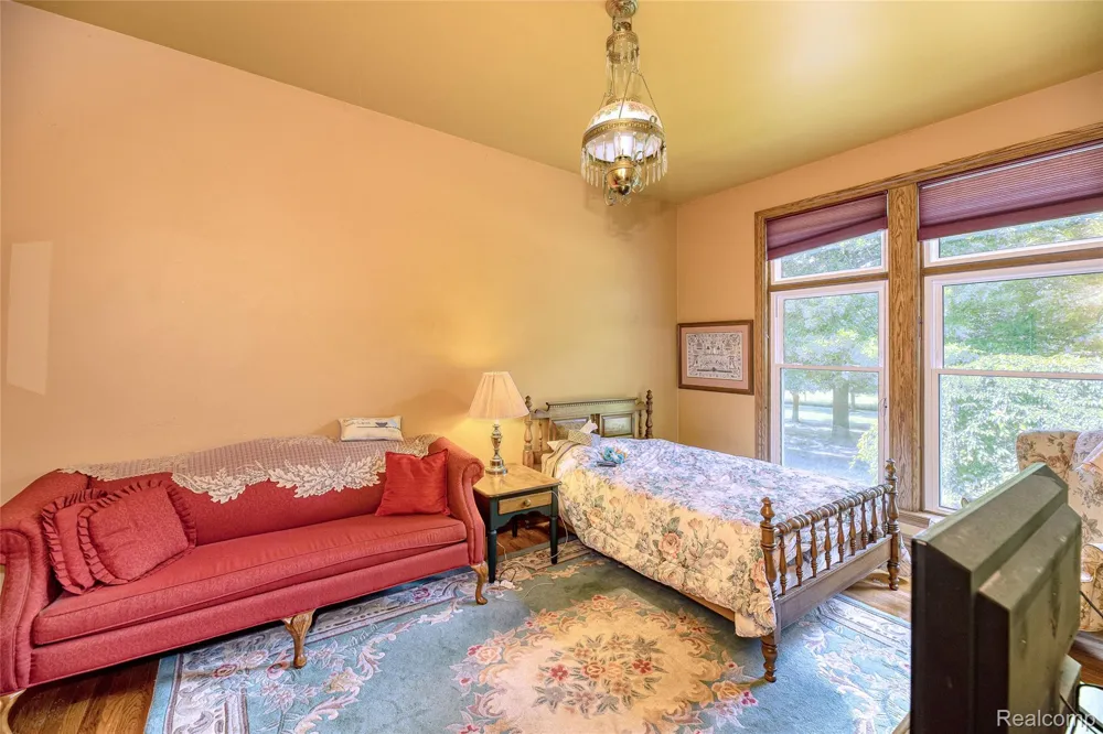 3839 Shamrock Drive Oregon Township, MI 48446