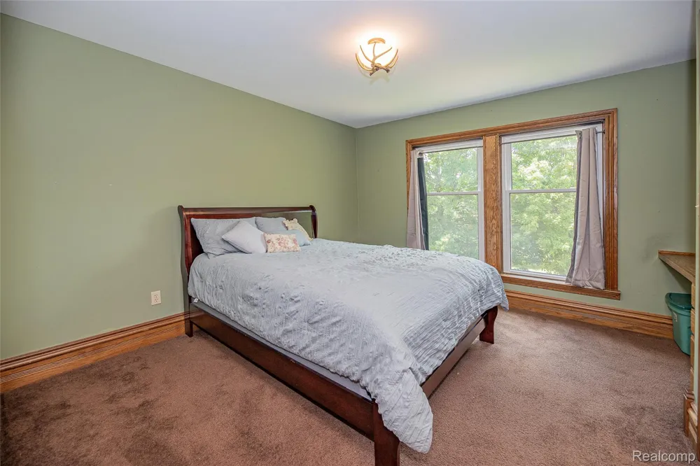 3839 Shamrock Drive Oregon Township, MI 48446