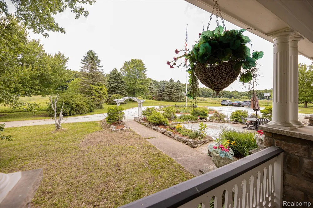 3839 Shamrock Drive Oregon Township, MI 48446