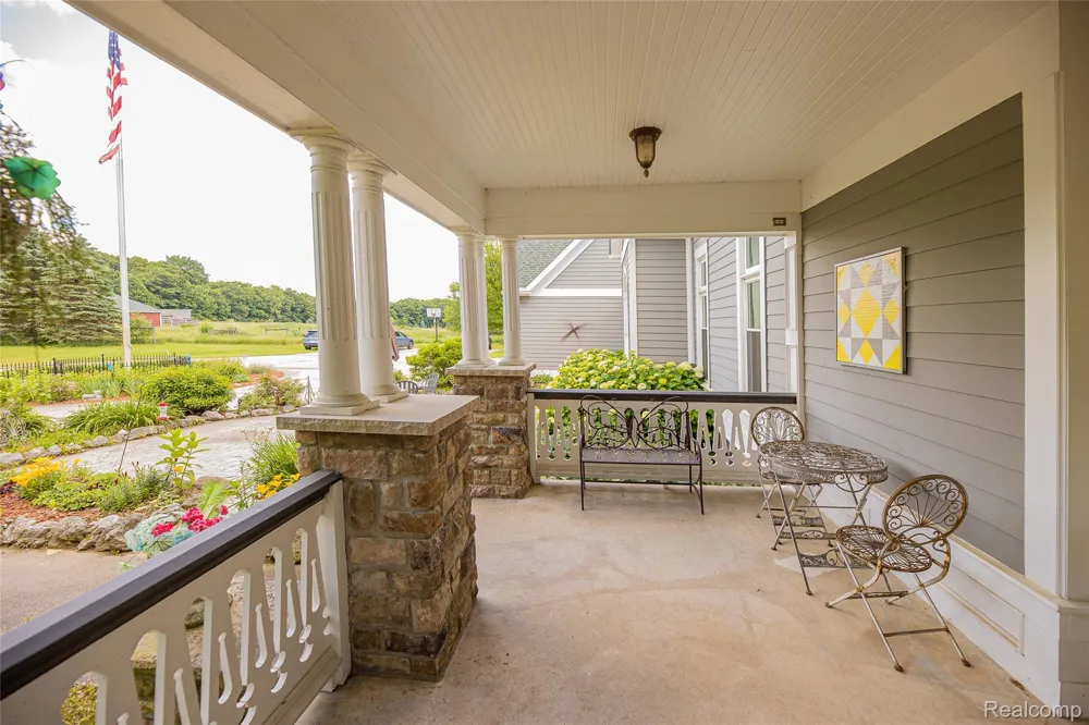 3839 Shamrock Drive Oregon Township, MI 48446