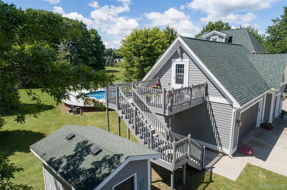 3839 Shamrock Drive Oregon Township, MI 48446