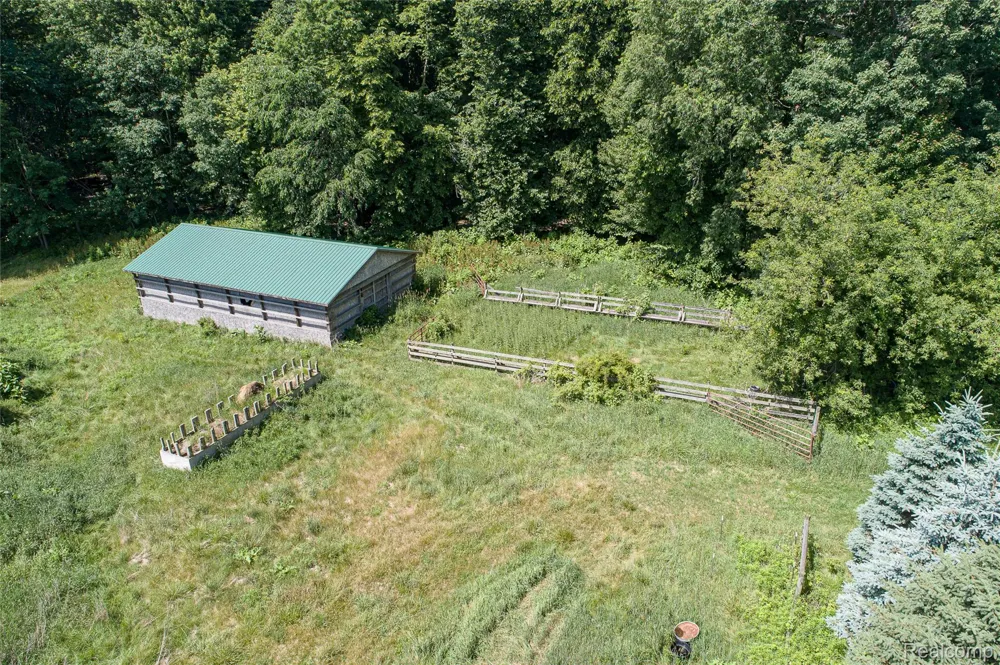3839 Shamrock Drive Oregon Township, MI 48446