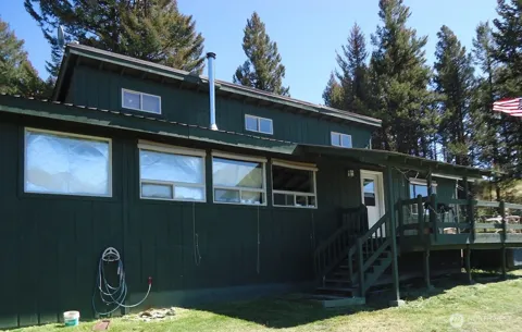 302 Davies Road