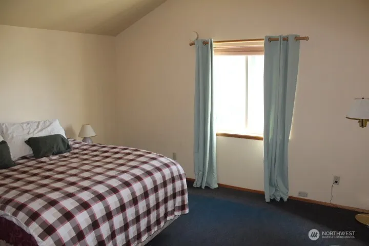 302 Davies Road Oroville, WA 98844