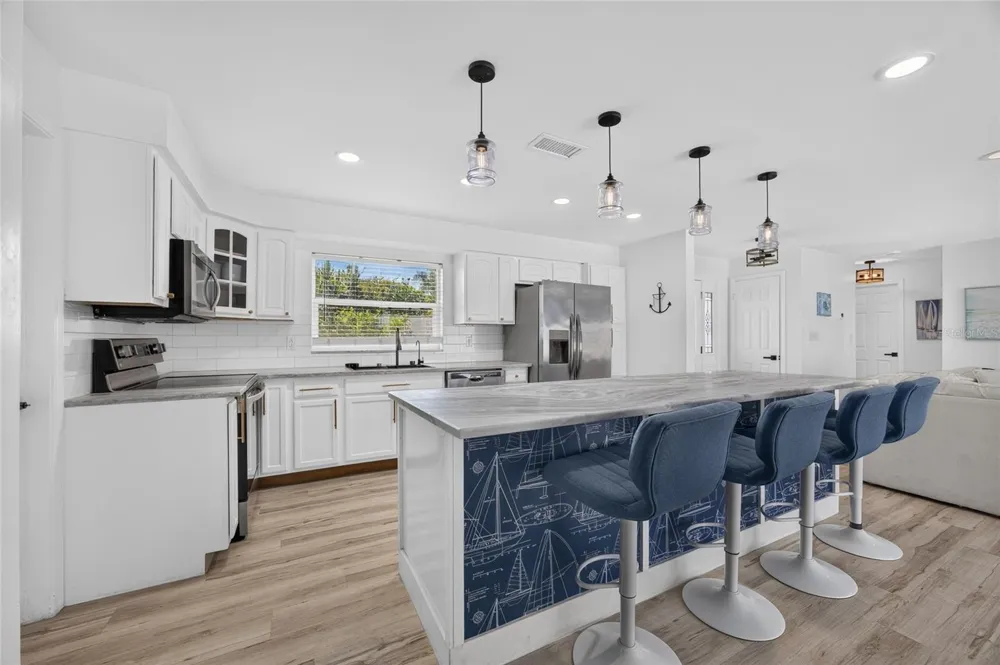 3114 SE 18TH AVENUE Cape Coral, FL 33904