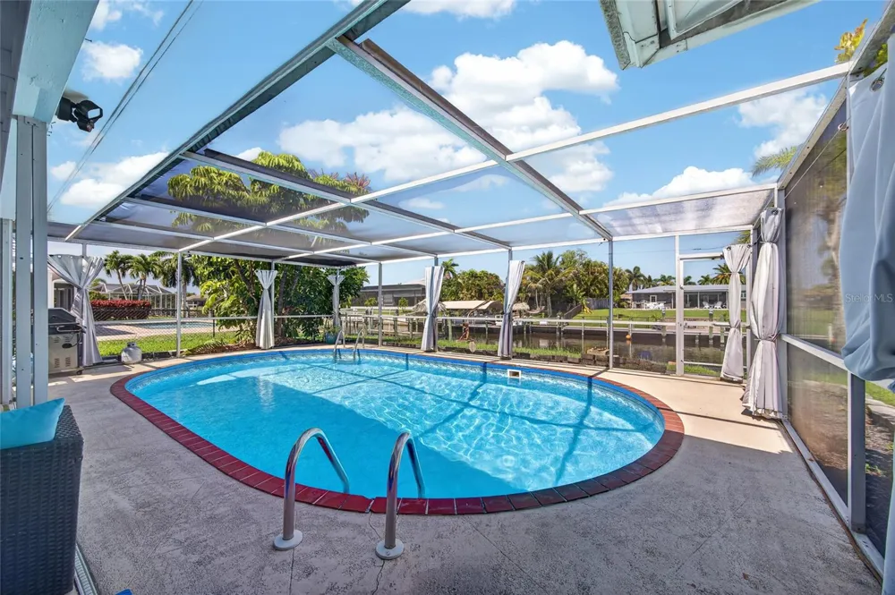 3114 SE 18TH AVENUE Cape Coral, FL 33904