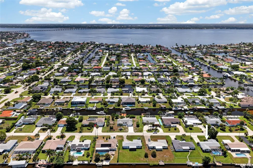 3114 SE 18TH AVENUE Cape Coral, FL 33904