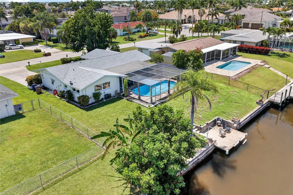 3114 SE 18TH AVENUE Cape Coral, FL 33904