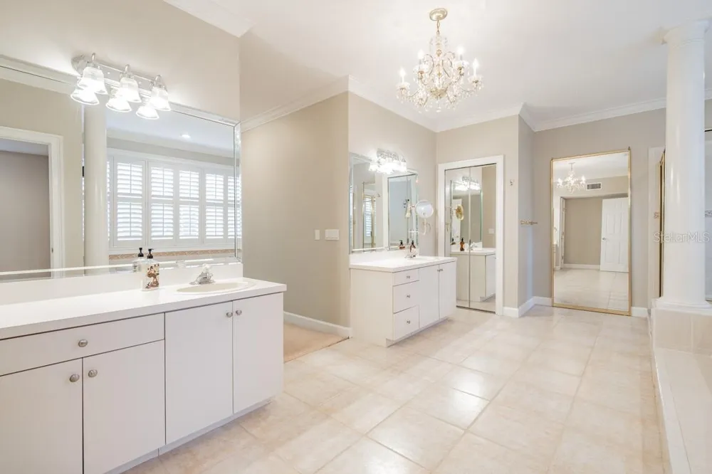 1626 LAGO VISTA BOULEVARD Palm Harbor, FL 34685