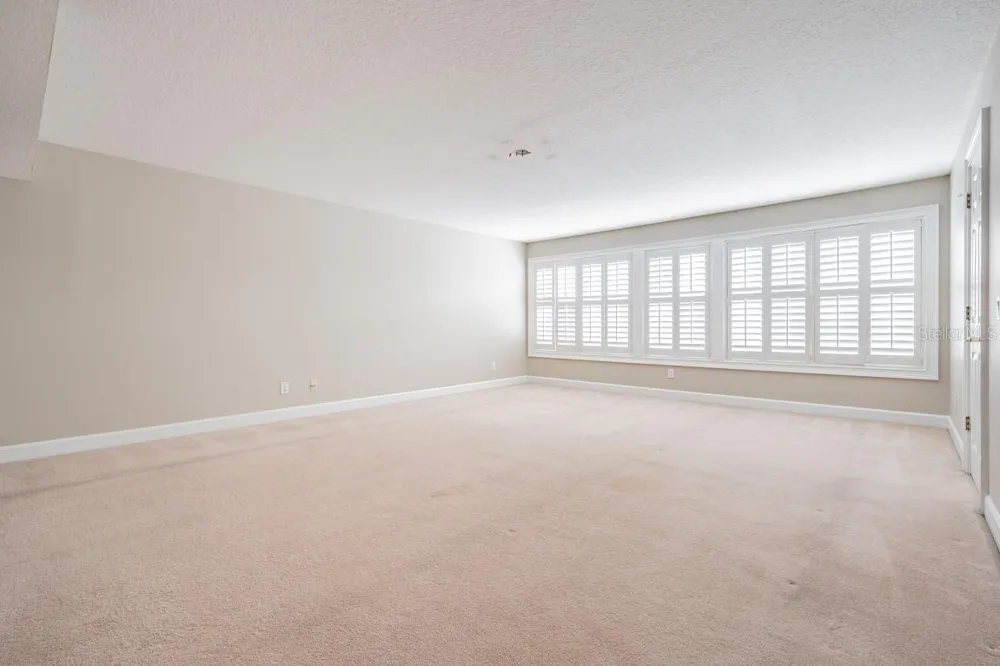 1626 LAGO VISTA BOULEVARD Palm Harbor, FL 34685