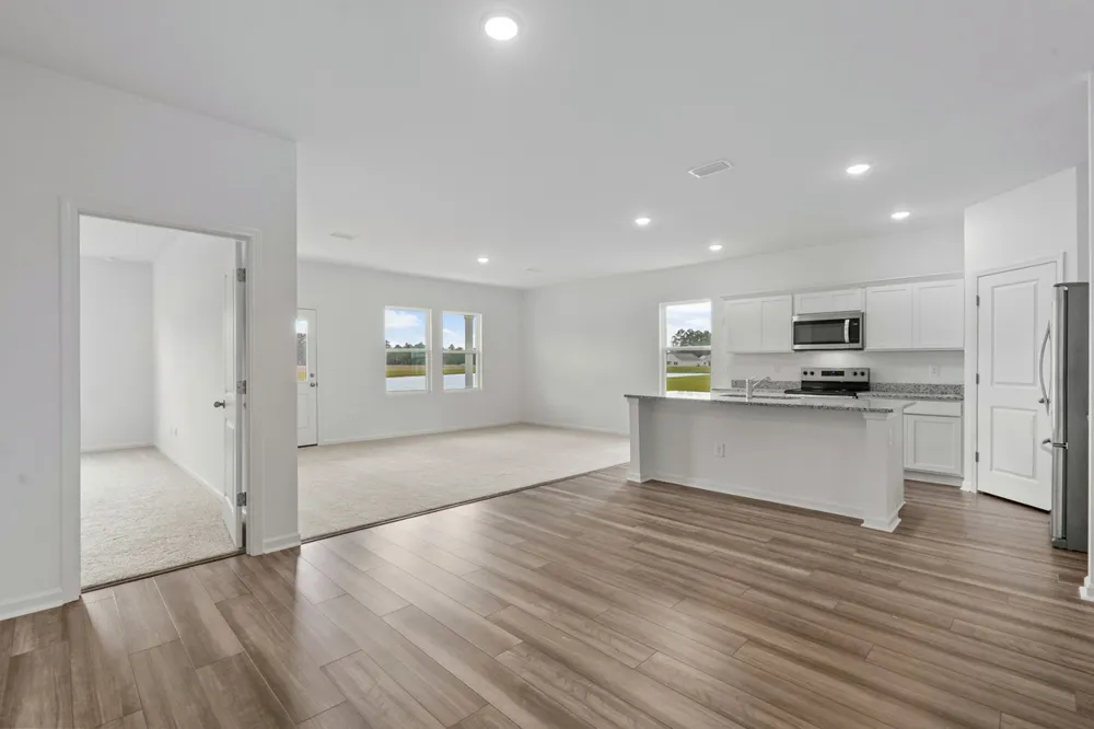402 Sunlight Lake Boulevard Hutto, TX 78634