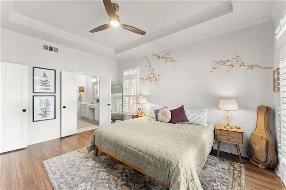 812 Creek View Lane Roswell, GA 30075