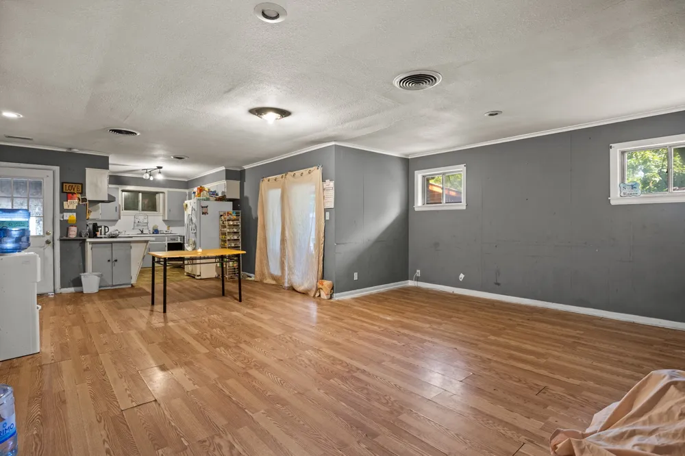 720 Buffalo Street Gilmer, TX 75644